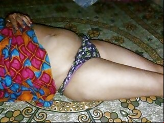 close-up Desi bhabhi Tumpa creampie fucking-Bengali audio dirty talk  amateur asian